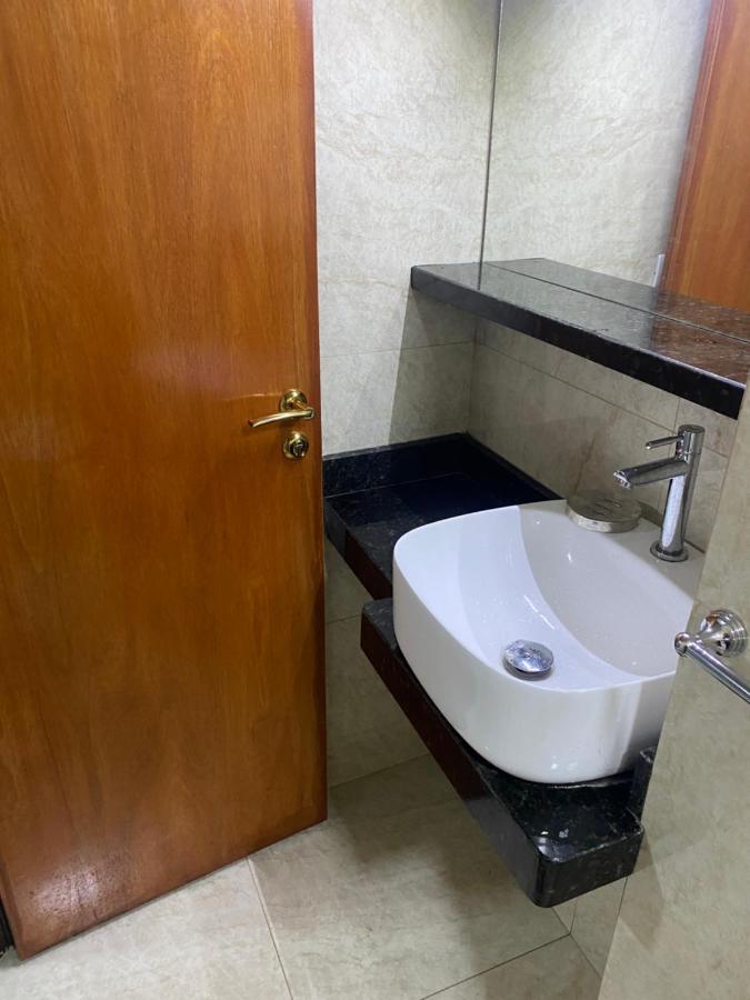 Espana Suites Hotel Ciudad del Este Extérieur photo